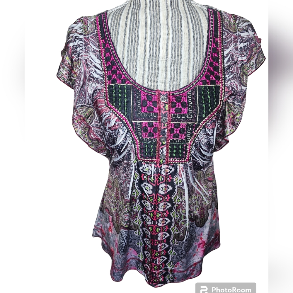 One world women's multi color embroidery   flutter sleeves top size PS